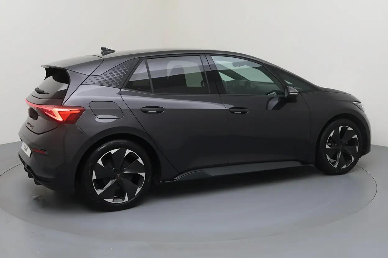 Seat Arona Toulouse vue 3 Seat Arona en leasing sans apport à Toulouse — vue 3